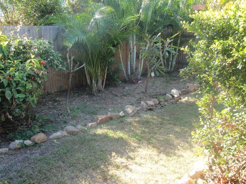 4/145 Eyre Street, North Ward QLD 4810