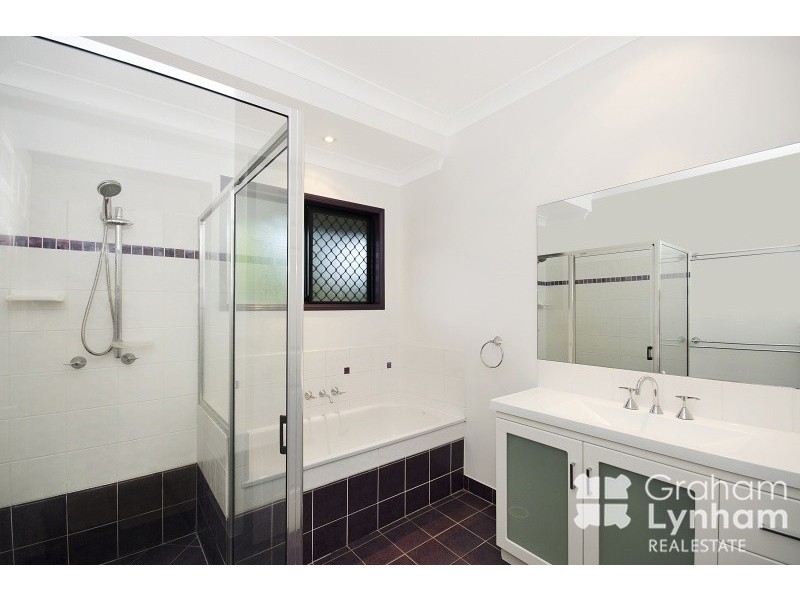 Mount Louisa QLD 4814