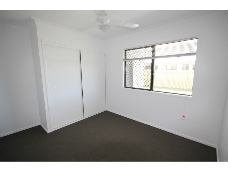 59 Biscayne Street, Burdell QLD 4818