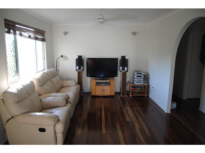 2 Selwyn Street, Cranbrook QLD 4814