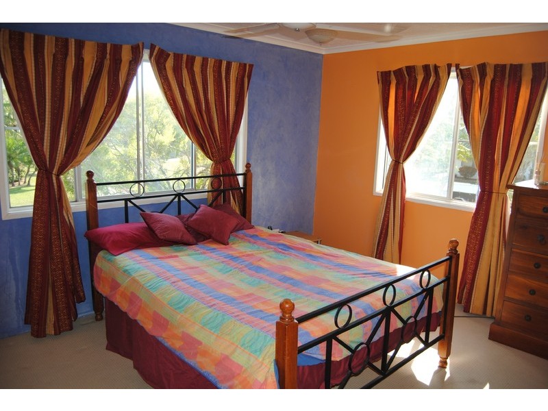 2 Selwyn Street, Cranbrook QLD 4814