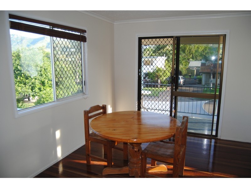 2 Selwyn Street, Cranbrook QLD 4814