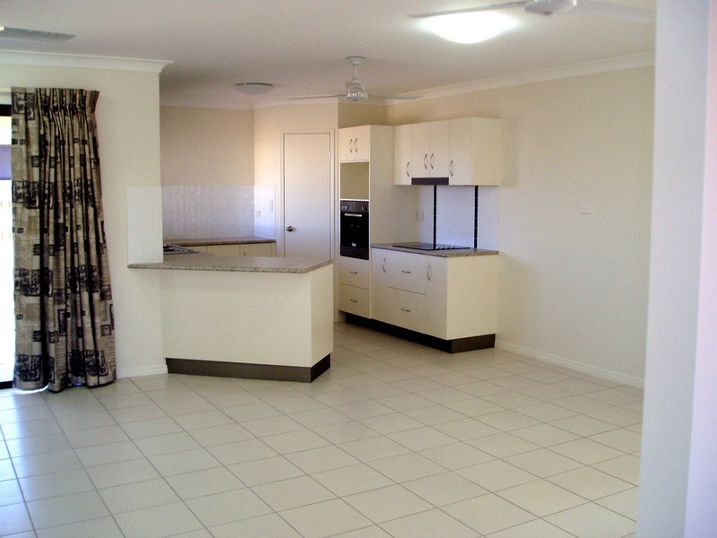 92 Summerland Drive, Deeragun QLD 4818