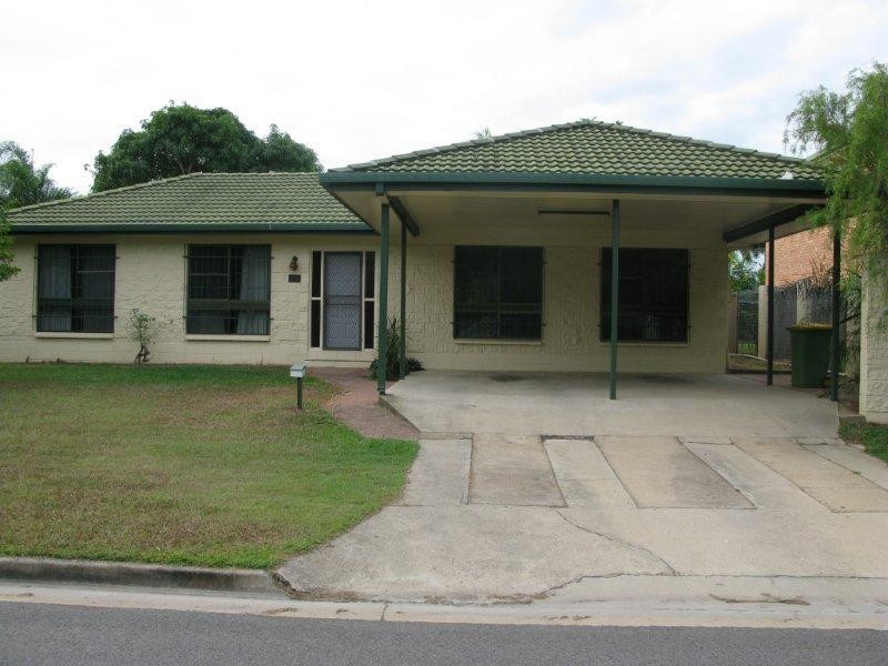 13 Serrano Crescent, Cranbrook QLD 4814