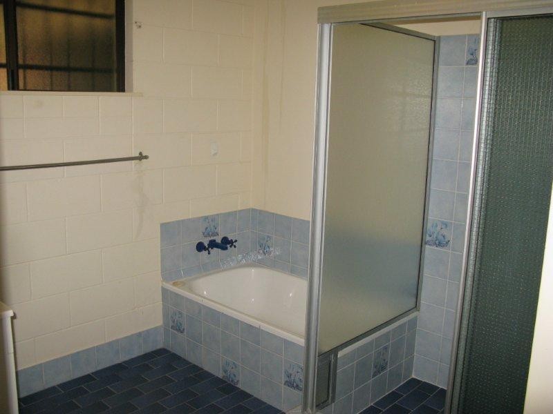 13 Serrano Crescent, Cranbrook QLD 4814