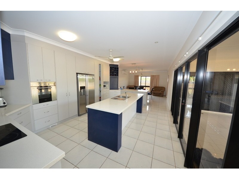 8 Wexham Court, Kirwan QLD 4817