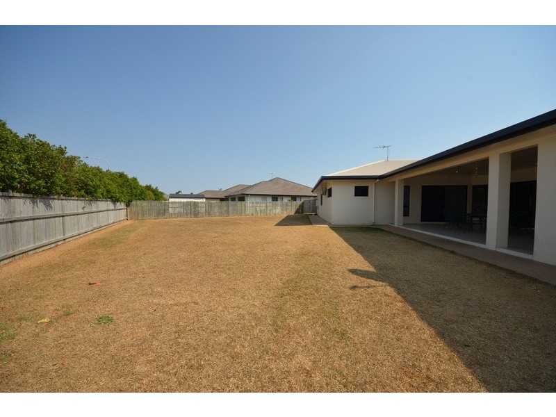 8 Wexham Court, Kirwan QLD 4817