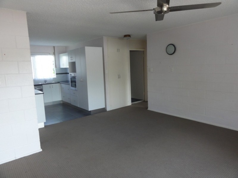 7/98  The Strand, North Ward QLD 4810