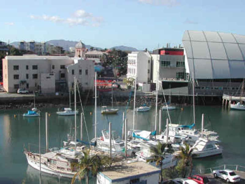 204/9 Anthony Street, South Townsville QLD 4810