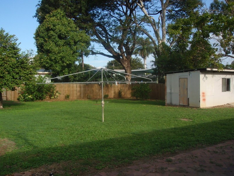 12 Winifred Street, Mundingburra QLD 4812