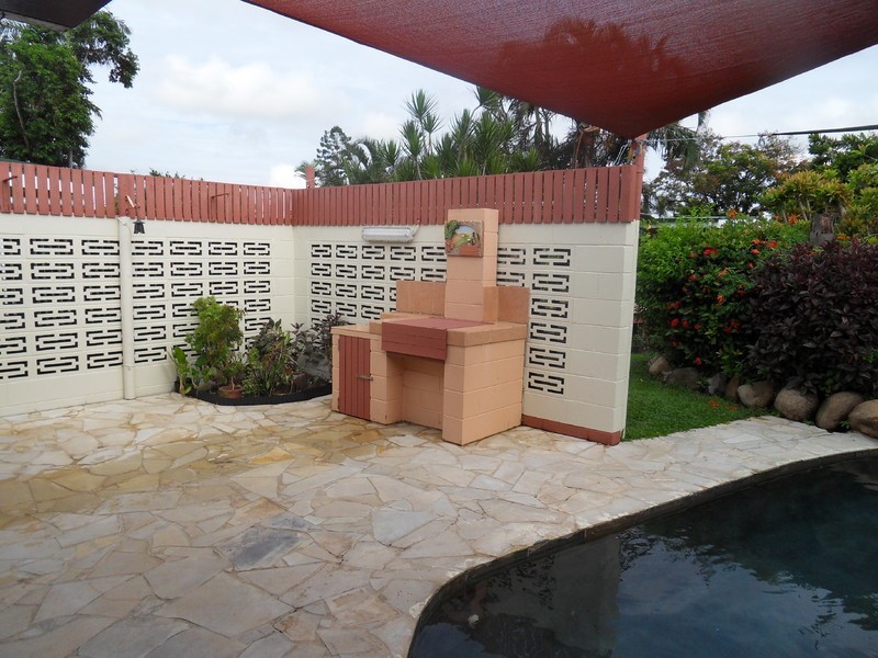 147 Charles Street, Heatley QLD 4814