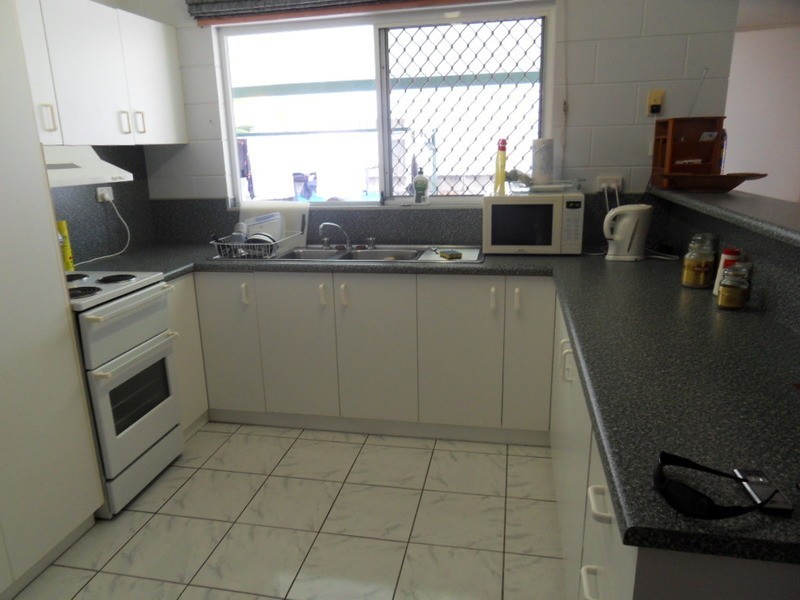 1/13 Lamington Street, West End QLD 4810