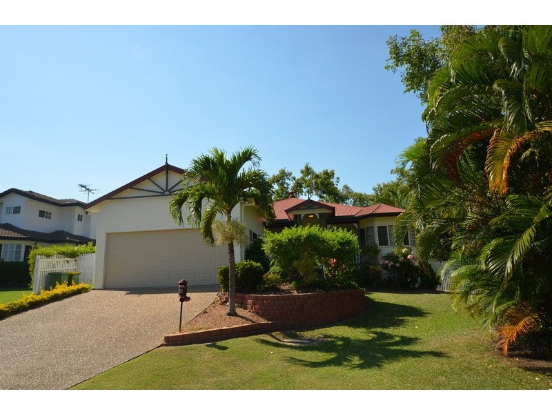 11 Yale Close, Douglas QLD 4814