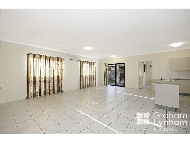 52 Sea Eagle Circuit, Douglas QLD 4814