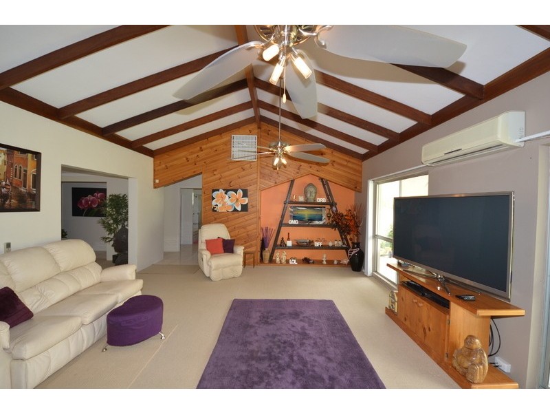 9 Flagstone Avenue, Rangewood QLD 4817