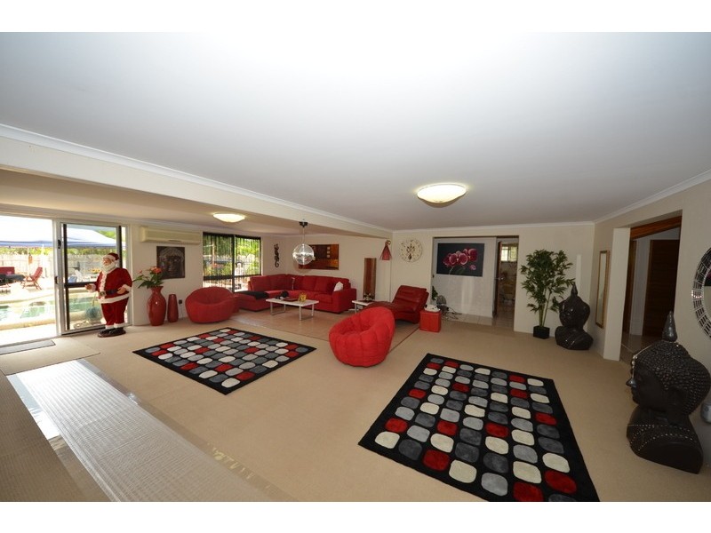 9 Flagstone Avenue, Rangewood QLD 4817