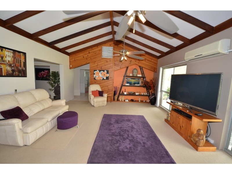 9 Flagstone Avenue, Alice River QLD 4817