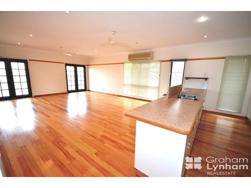 Railway Estate QLD 4810