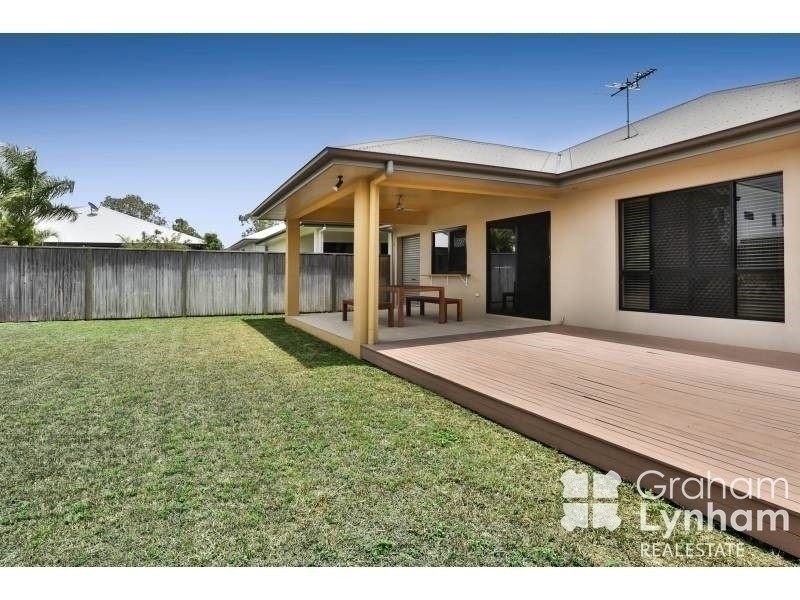 9 Riverwalk Way, Douglas QLD 4814
