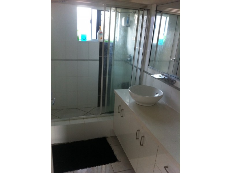 25 Wenlock Street, Rasmussen QLD 4815