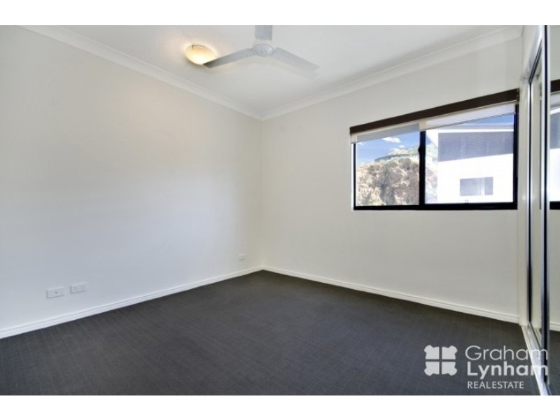 124/330 Sturt Street, Townsville City QLD 4810