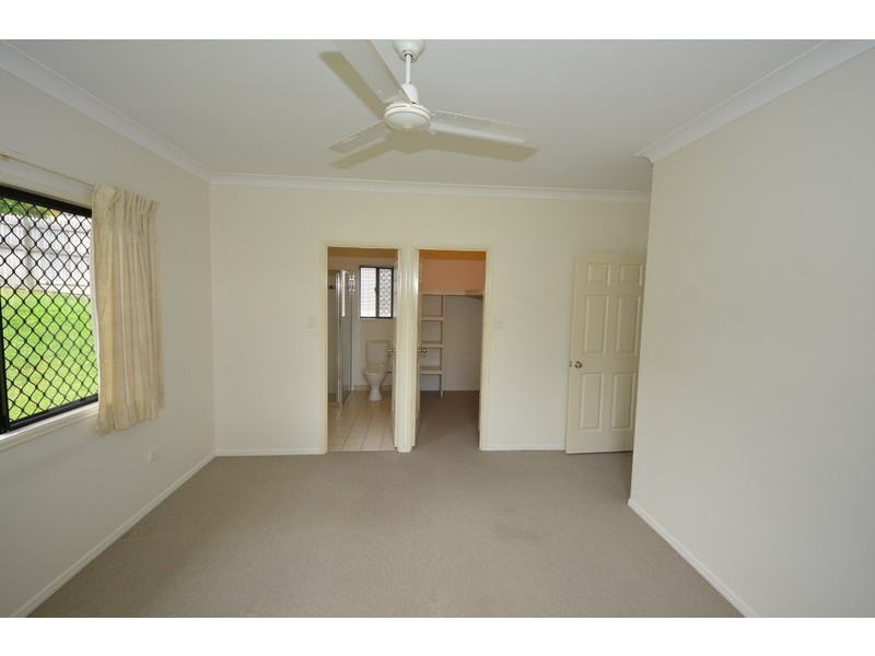 14 Fuji Court, Mount Louisa QLD 4814
