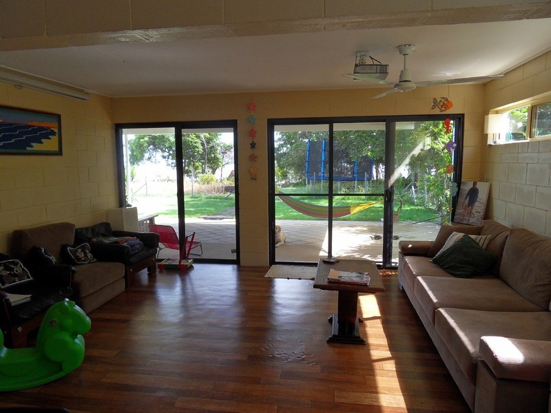 110 The Esplanade, Toolakea QLD 4818