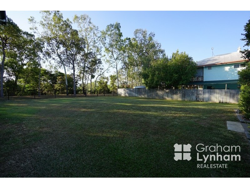 18 Ashburton Place, Douglas QLD 4814