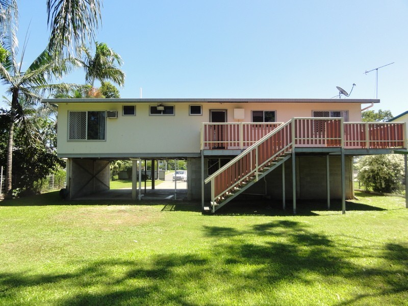 138 Miles Avenue, Kelso QLD 4815