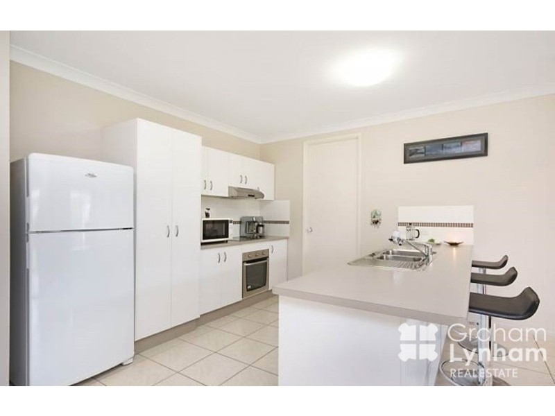 Bushland Beach QLD 4818