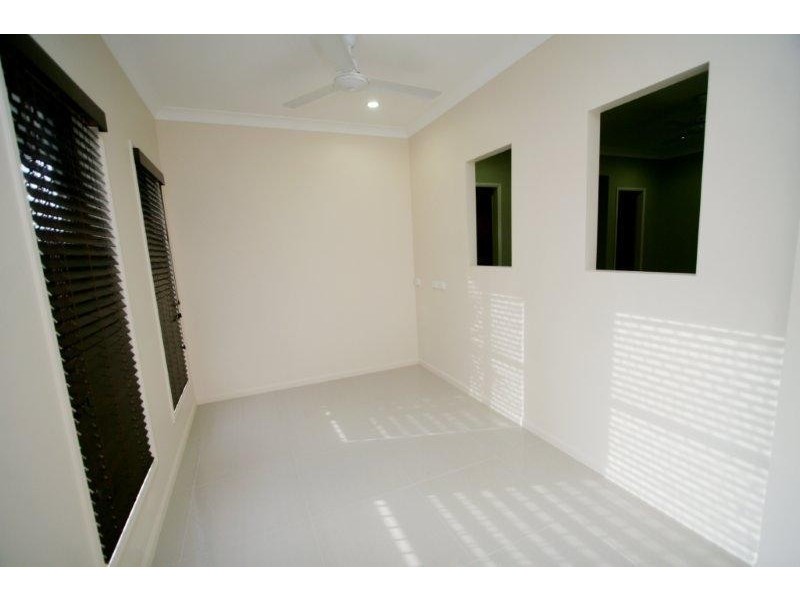 9 Waterbury Terrace, Idalia QLD 4811