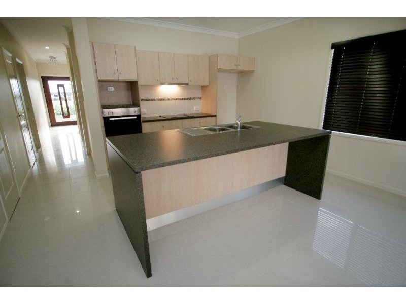 9 Waterbury Terrace, Idalia QLD 4811