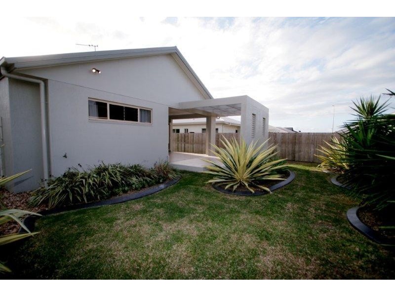 9 Waterbury Terrace, Idalia QLD 4811