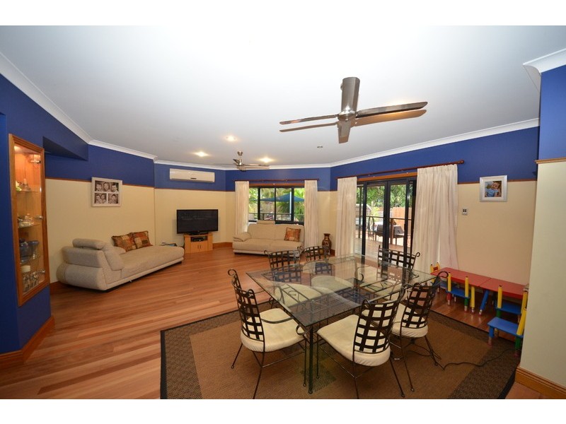 1 Marita Court, Bushland Beach QLD 4818