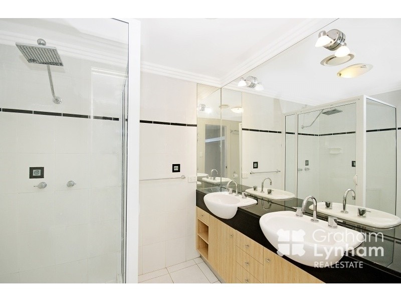 Townsville City QLD 4810