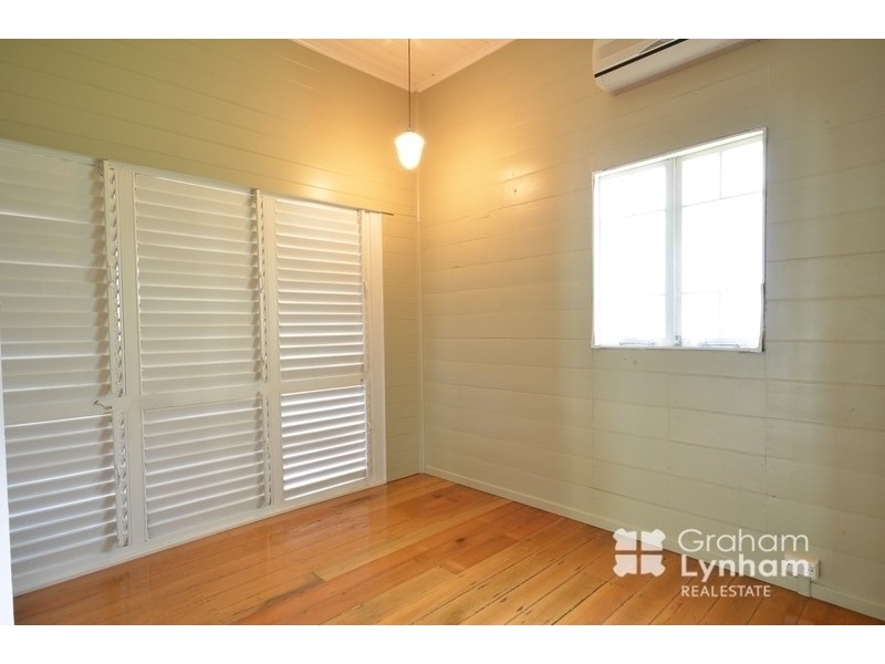 West End QLD 4810