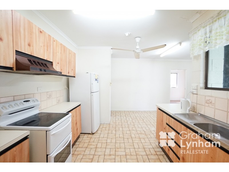 17  Richardson Street, Douglas QLD 4814