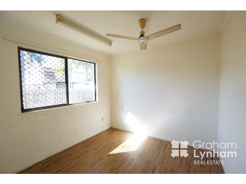 17  Richardson Street, Douglas QLD 4814