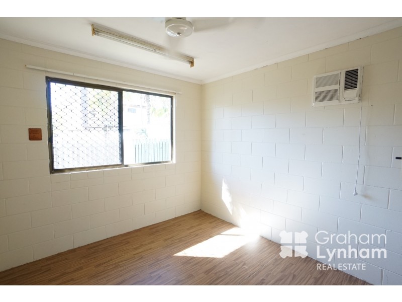 17  Richardson Street, Douglas QLD 4814