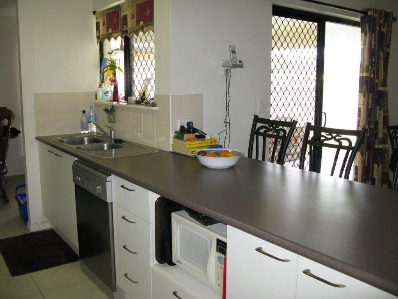 25 Lakewood Avenue, Kirwan QLD 4817