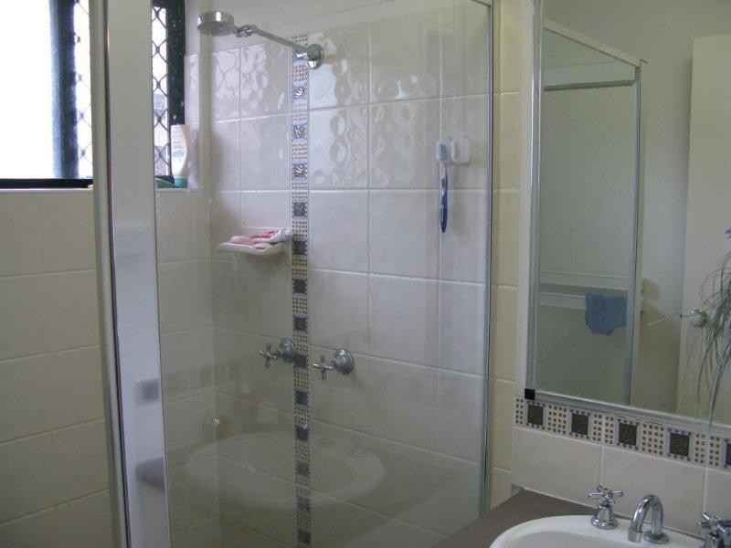 25 Lakewood Avenue, Kirwan QLD 4817