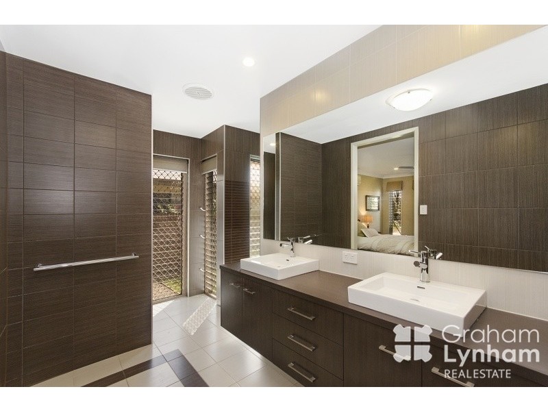 6 Polmaise Close, Burdell QLD 4818