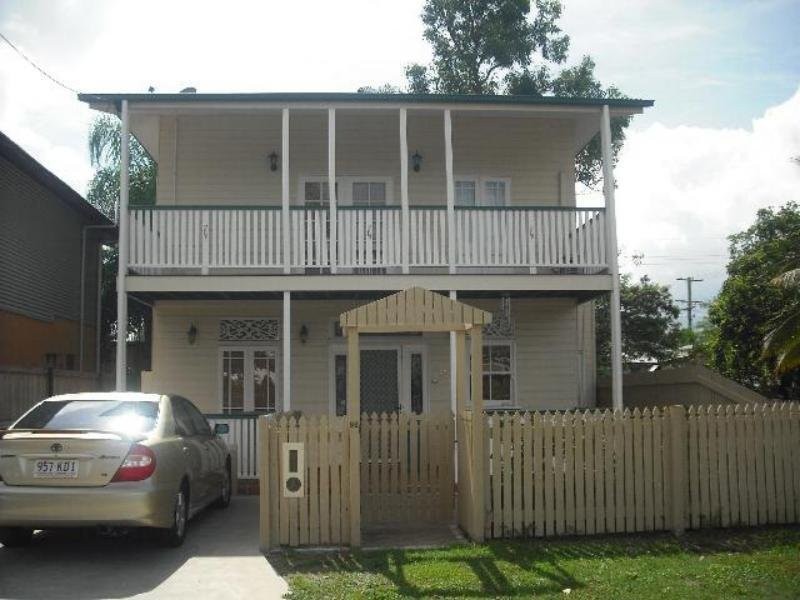 93 Perkins Street, South Townsville QLD 4810