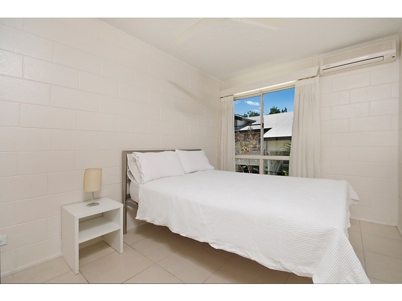 6/98 The Strand, North Ward QLD 4810