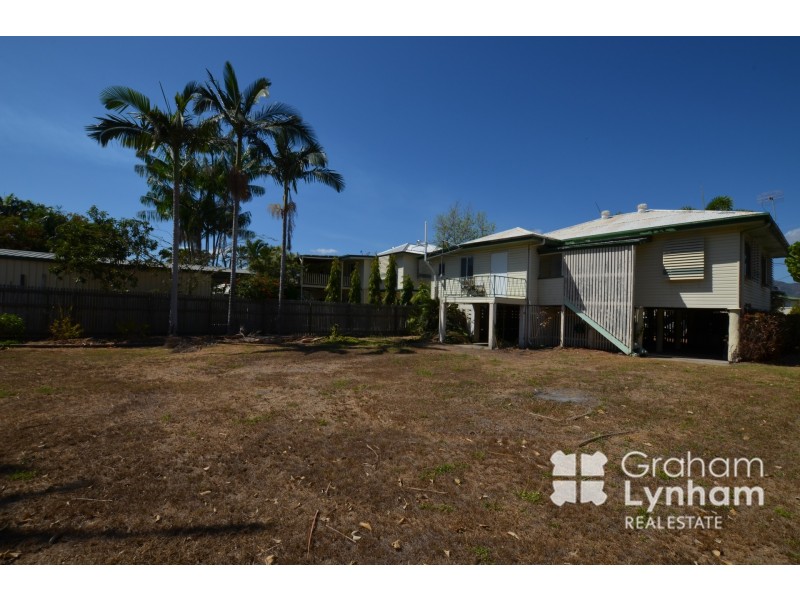 Hermit Park QLD 4812