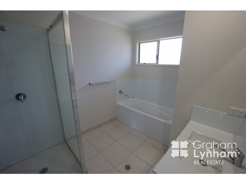 6 Rennot Court, Kelso QLD 4815