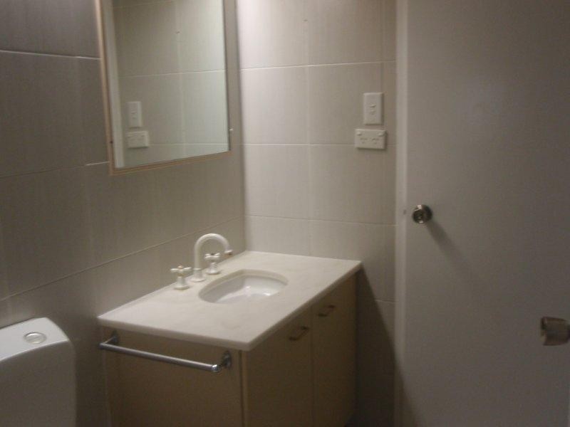 9/15 Hale Street, North Ward QLD 4810