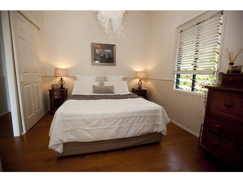 20 Ninth Avenue, Railway Estate QLD 4810