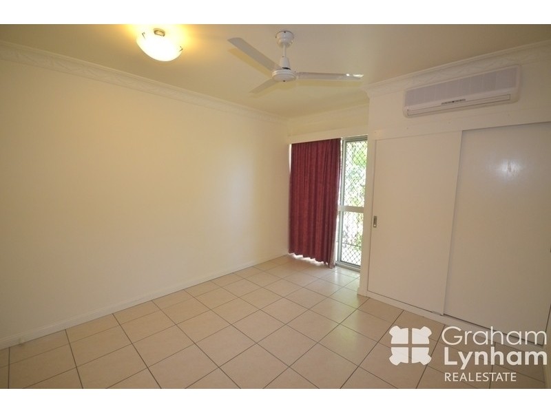West End QLD 4810