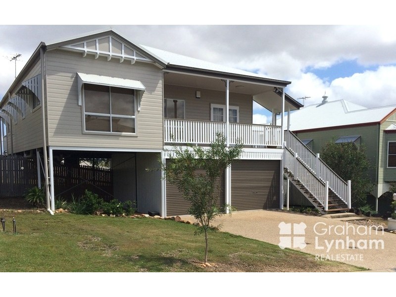 2 Blue Gum Place, Douglas QLD 4814